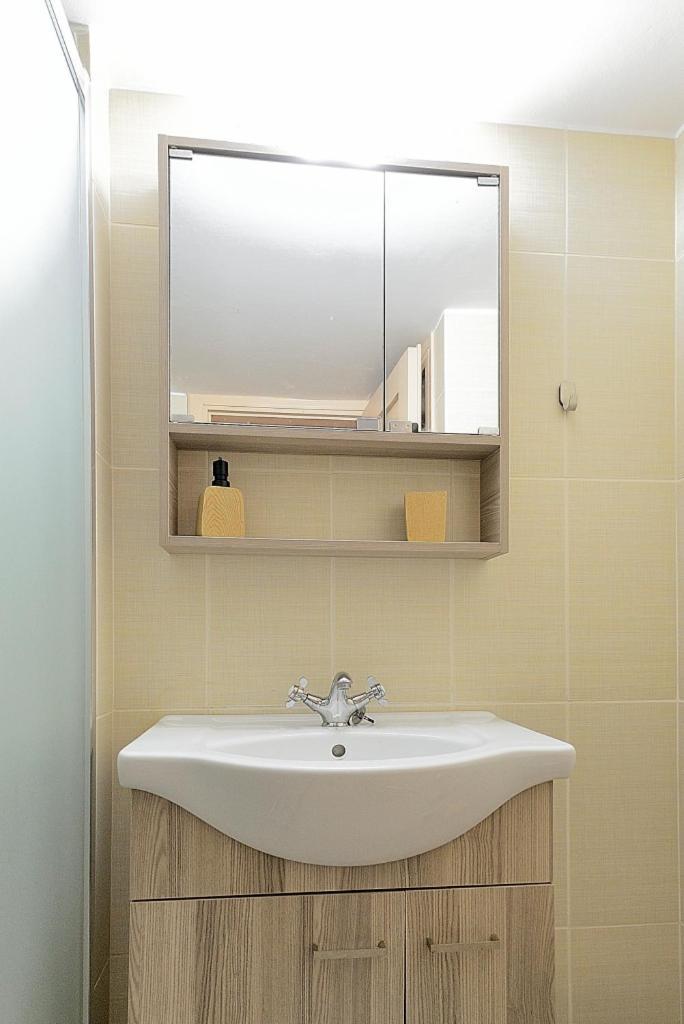 Apartamento Cozycentre Atenas Exterior foto